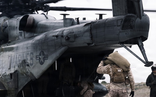 11th MEU Marines, Sailors conduct foreign humanitarian assistance training