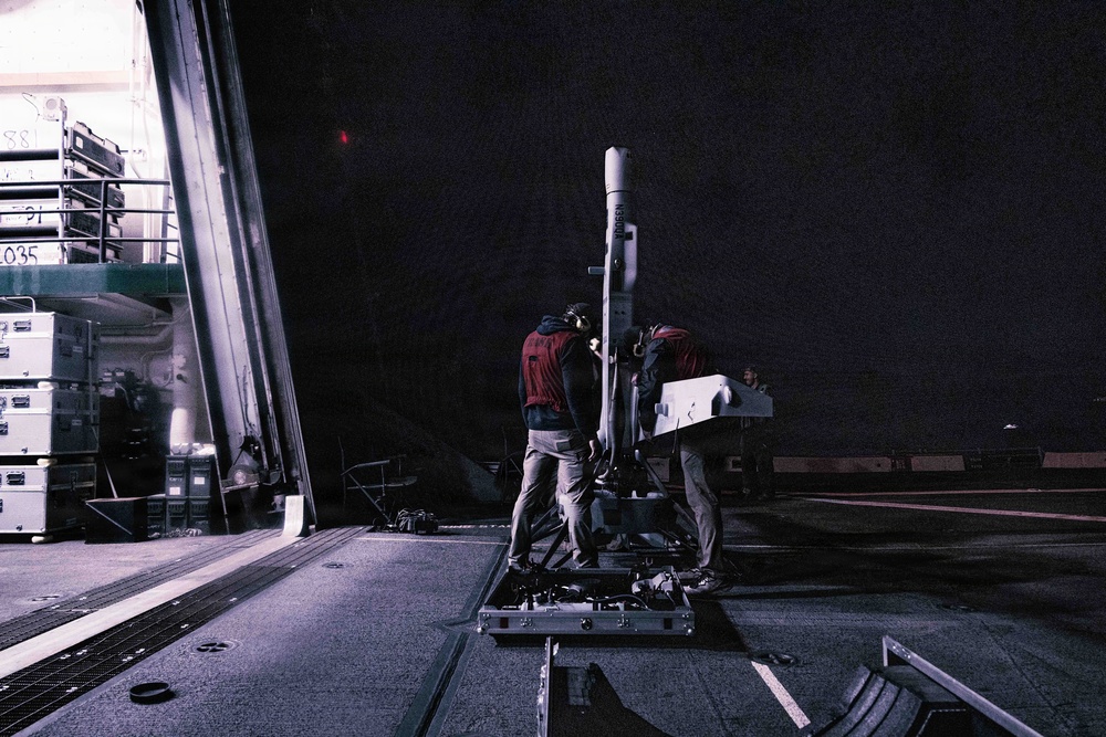 11th MEU Marines, Sailors and Contractors Conduct V-BAT Flight Aboard USS Portland