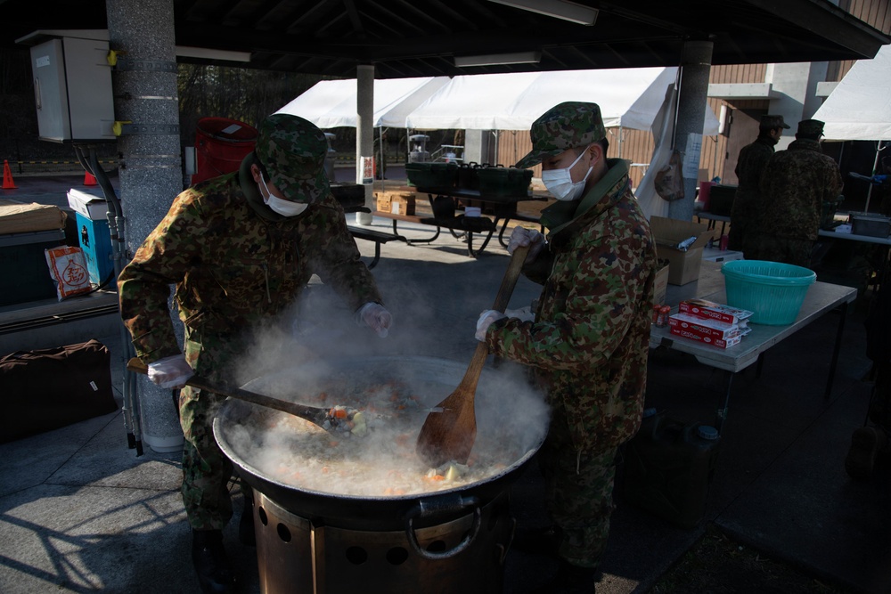 MCAS Iwakuni Service Members and Japan Ground Self-Defense Force Members Operate a Field Kitchen during Bilateral Exercise Nankai Rescue 2026