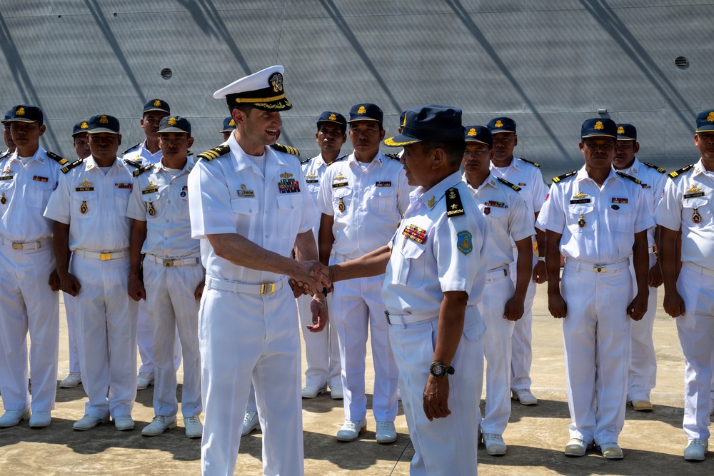 USS Cincinnati (LCS 20) arrives in Ream Naval Base, Cambodia