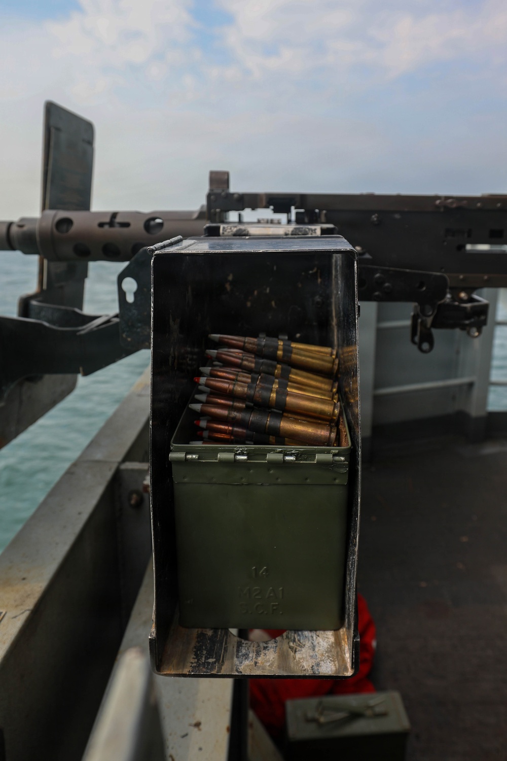 Abraham Lincoln conducts gun quarters