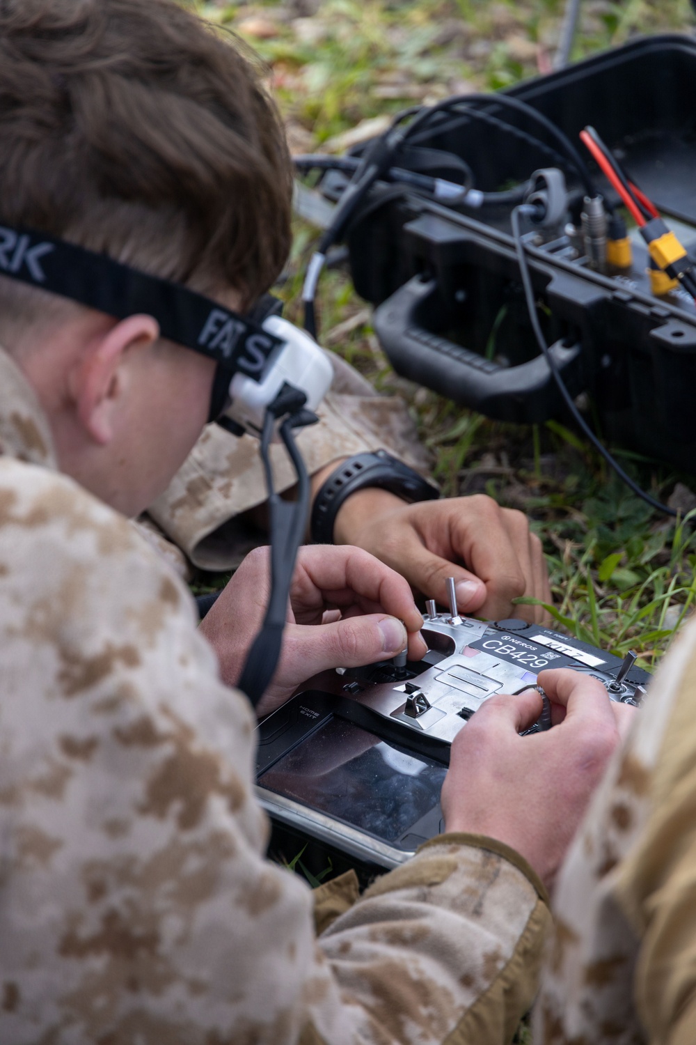 1st Marine Division Schools hosts small attack drone operators course