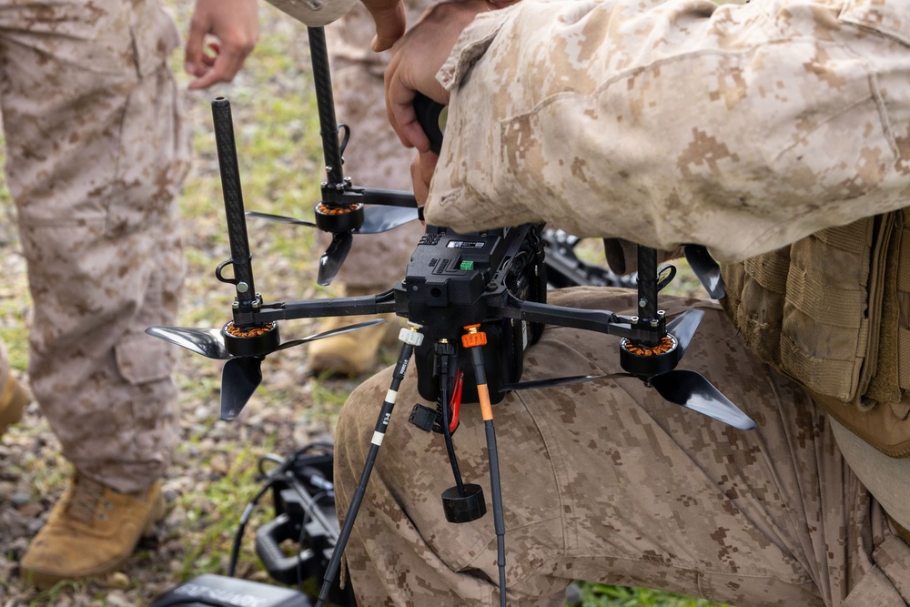 1st Marine Division Schools hosts small attack drone operators course