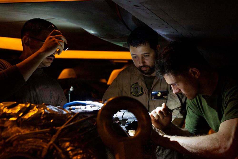 Abraham Lincoln conducts routine aircraft maintenance