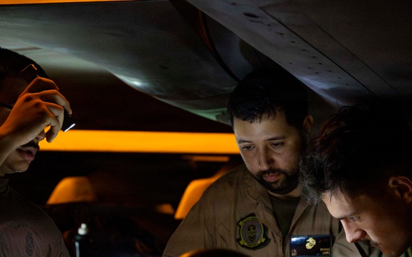 Abraham Lincoln conducts routine aircraft maintenance