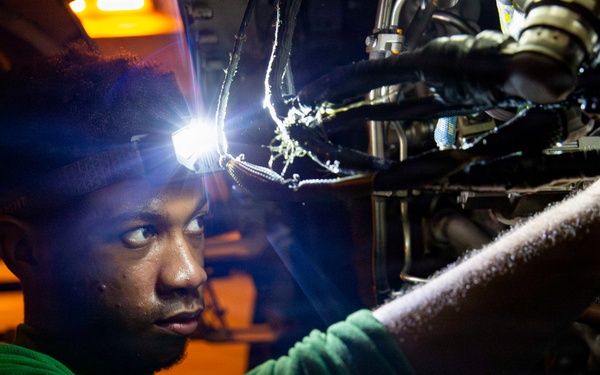 Abraham Lincoln conducts routine aircraft maintenance