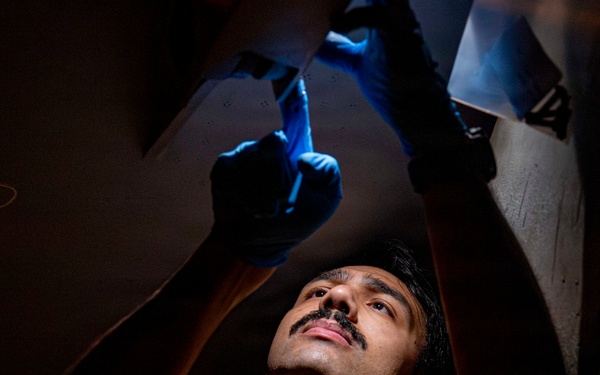 Abraham Lincoln conducts routine aircraft maintenance