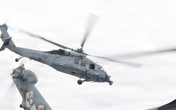 USS John P. Murtha (LPD 26) Conducts Flight Operations