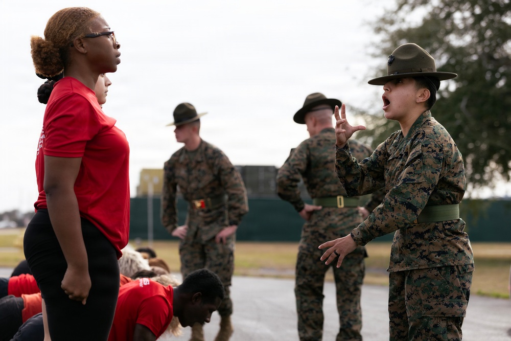 Blount Island Event Tests Readiness for Recruit Training
