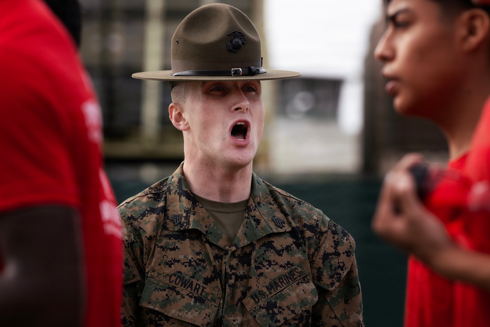 Blount Island Event Tests Readiness for Recruit Training