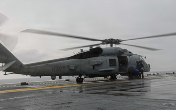 QUART 26.2: VMM-364 and HMS-49 conduct deck landing qualifications aboard Wasp-class amphibious assault ship USS Makin Island