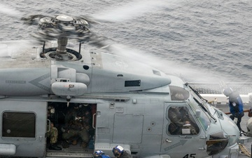 QUART 26.2: VMM-364 conducts deck landing qualifications aboard USS Makin Island