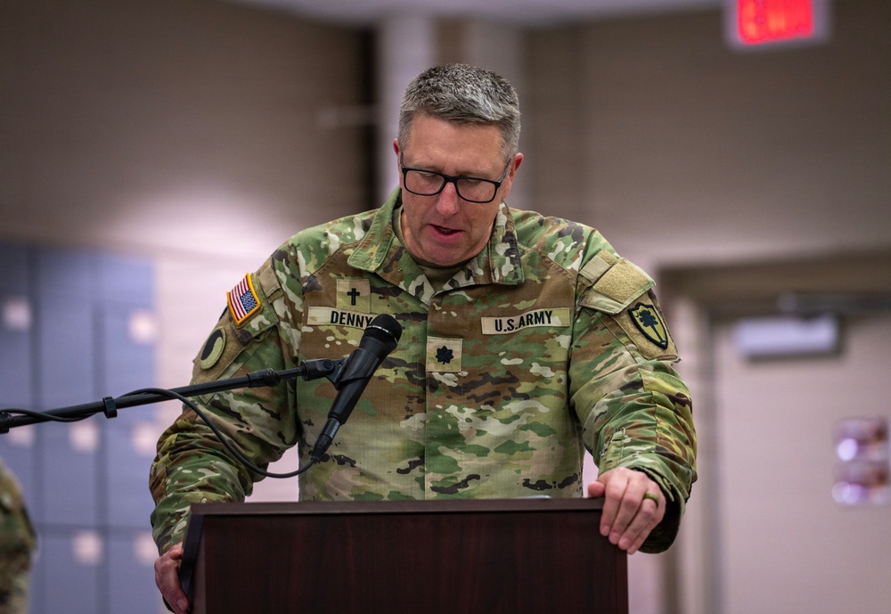 246th Army Band conducts Final Roll Call Ceremony