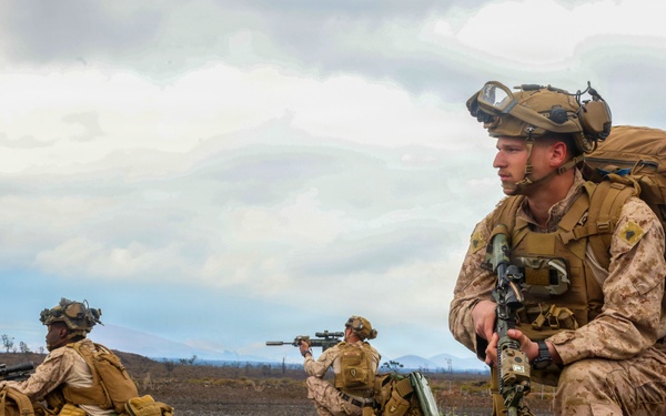 3rd LCT Marines conduct air insert training with U.S. Army CH-47 Chinooks