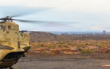 3rd LCT Marines conduct air insert training with U.S. Army CH-47 Chinooks