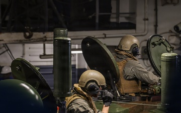 QUART 26.2: 3rd Assault Amphibian Battalion ship to ship transfer aboard USS Makin Island