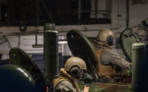 QUART 26.2: 3rd Assault Amphibian Battalion ship to ship transfer aboard USS Makin Island