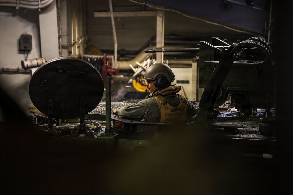 QUART 26.2: 3rd Assault Amphibian Battalion ship to ship transfer aboard USS Makin Island