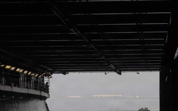 QUART 26.2: 3rd AA Bn. conduct Ship to Shore operations onboard USS Makin Island