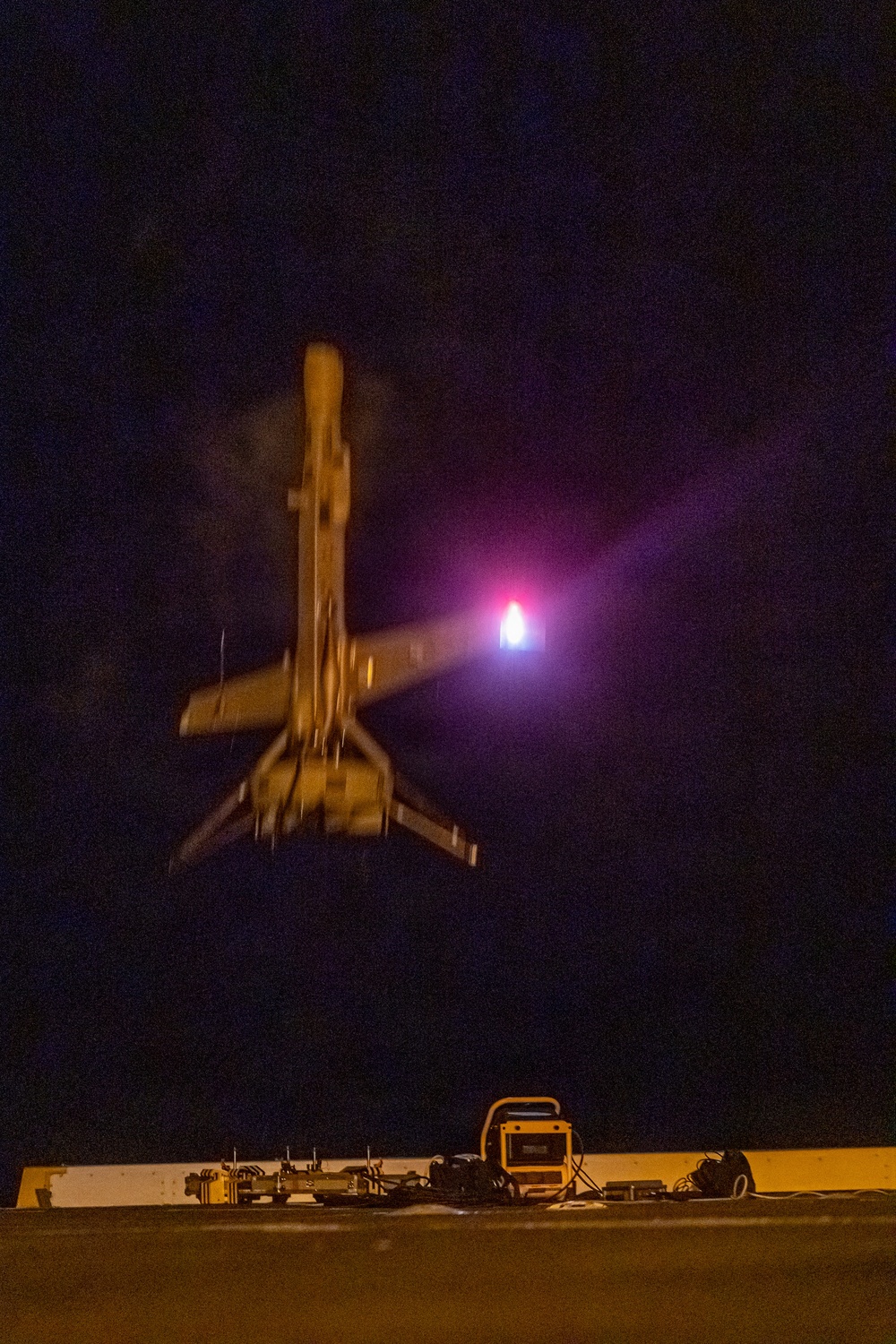 11th MEU Marines, Sailors, and Contractors conduct flight operations aboard USS Portland