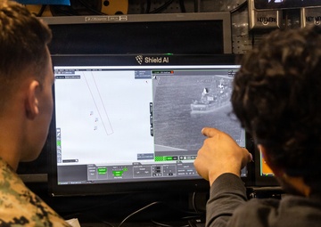 11th MEU Marines, Sailors, and Contractors conduct flight operations aboard USS Portland