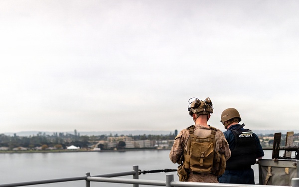 11th MEU Marines, Sailors Conduct a Defense of the Amphibious Task Force Drill Aboard USS Comstock