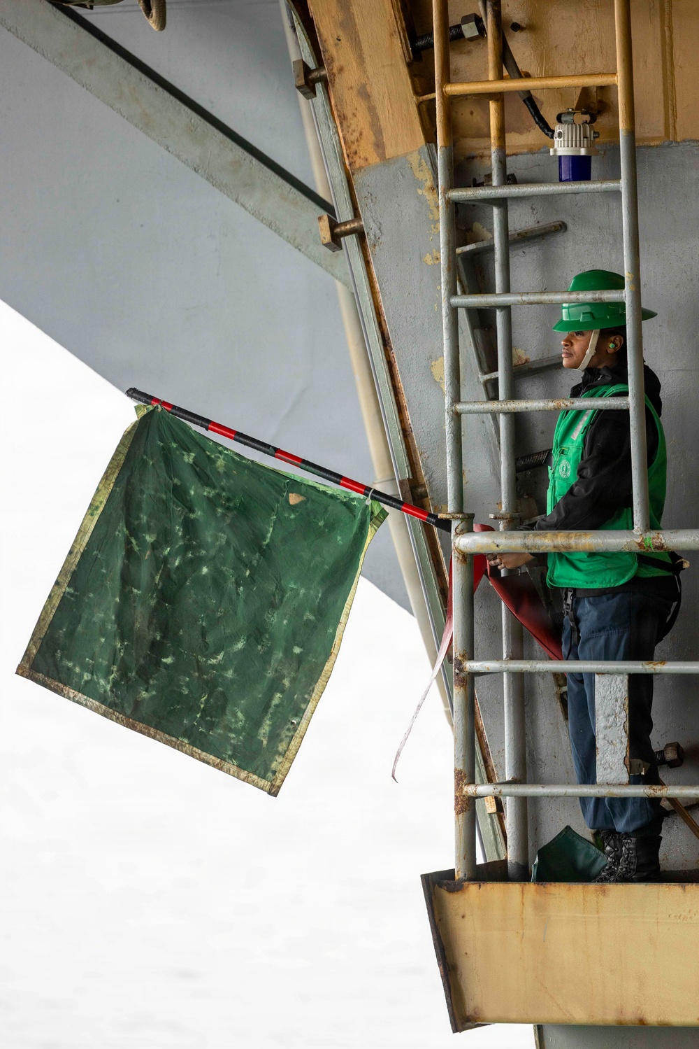 QUART 26.2: 3rd AA Bn. Conducts Ship to Shore Operations Aboard USS Makin Island