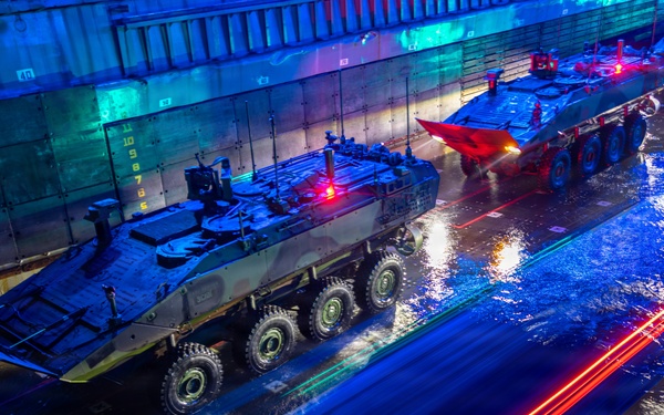 11th MEU Marines, Sailors Conduct Well-Deck Operations Aboard USS Comstock