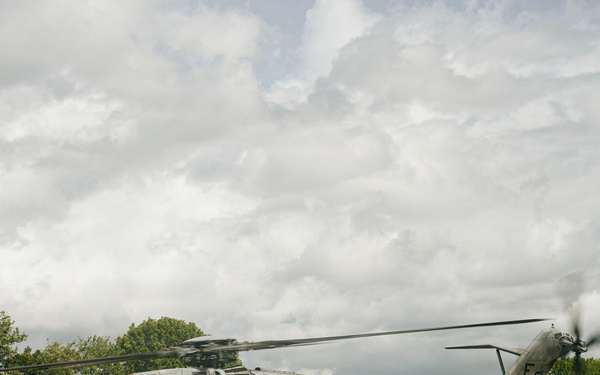 22nd MEU(SOC) | VMM-263 (Rein.) Air Delivery Ground Refueling Exercise