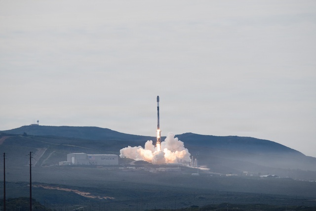 Vandenberg Supports Launch of Starlink 17-20 Mission