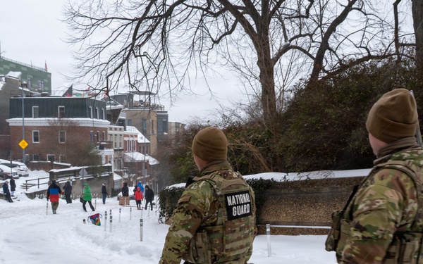 JTF - DC continues mission during winter storm
