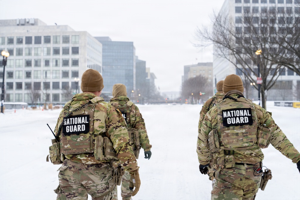 National Guard supports D.C. Safe and Beautiful mission during winter storm