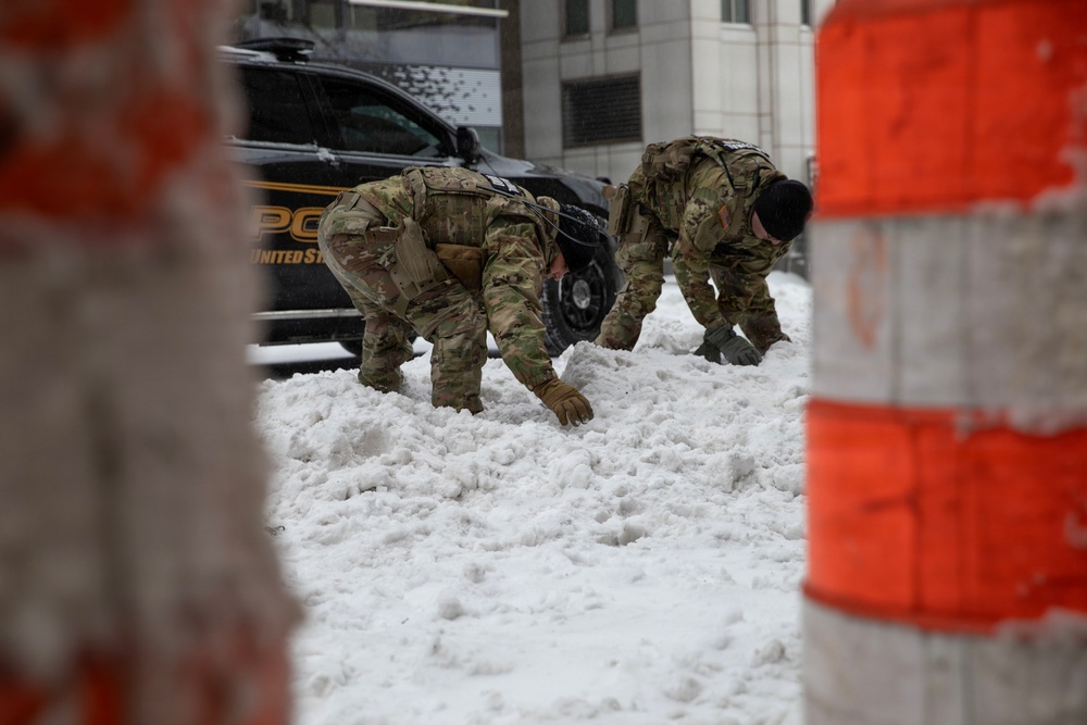 JTF - DC continues mission during winter storm