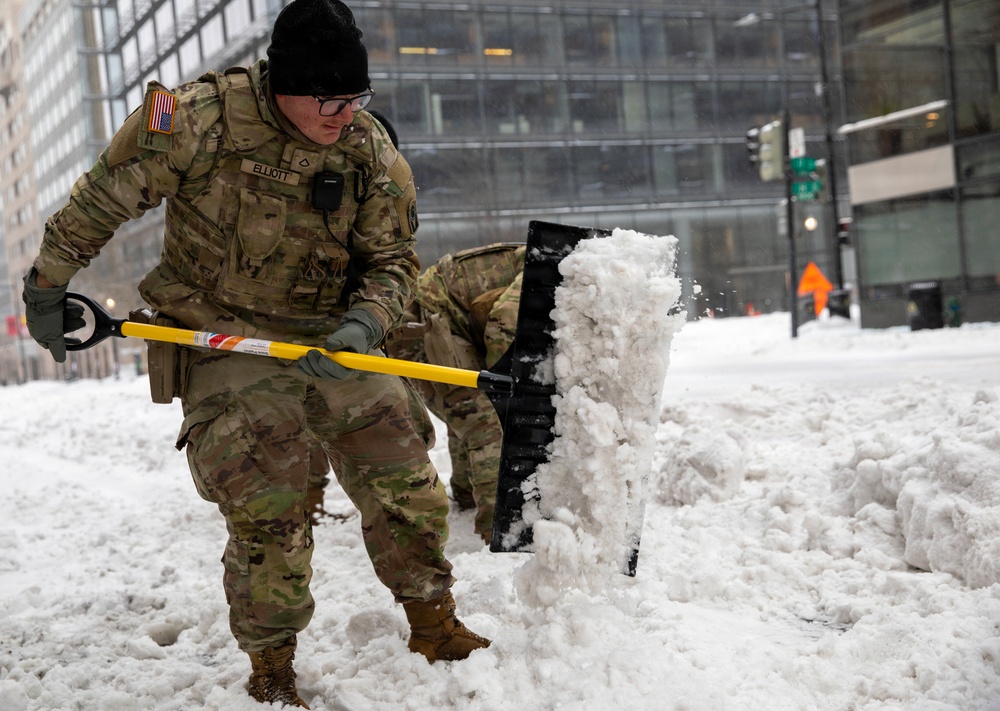JTF - DC continues mission during winter storm
