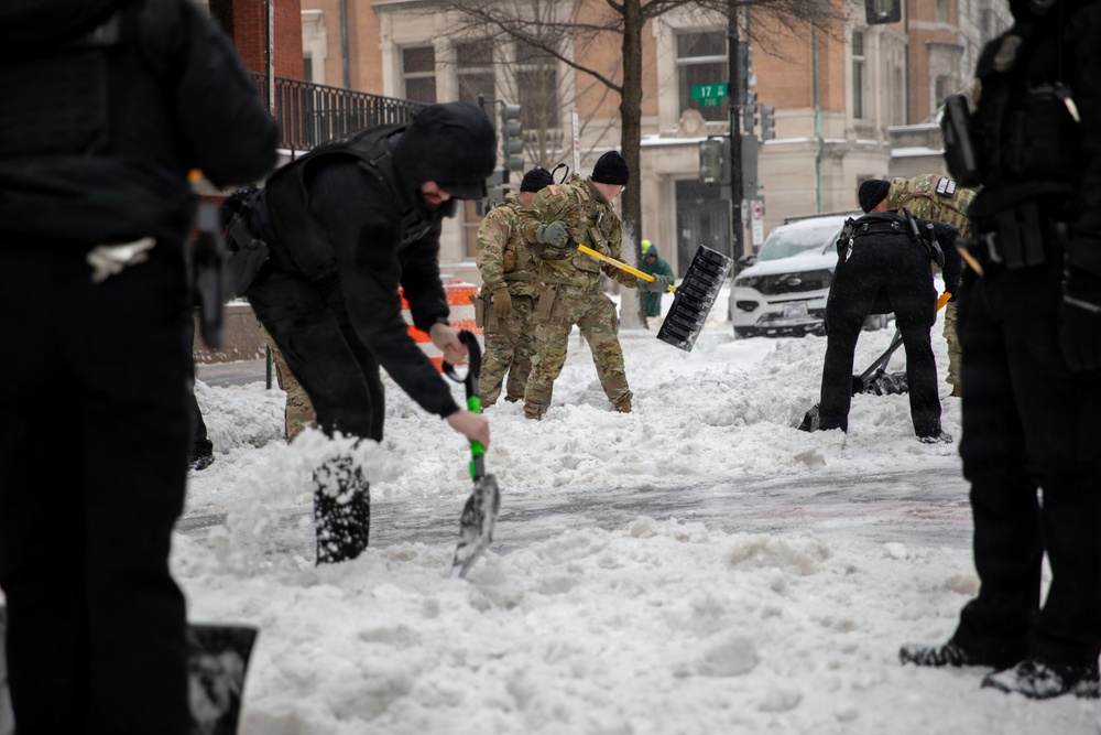 JTF - DC continues mission during winter storm