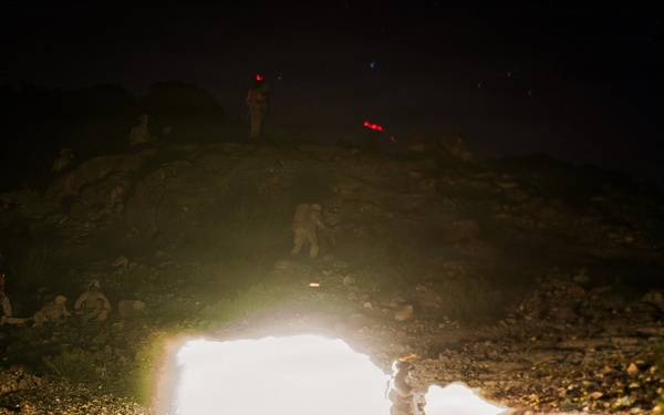 3rd Bn, 7th Marines execute night live-fire attack at Range 410A during SLTE  