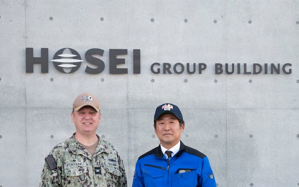 Capt. Fontaine Visits Hosei