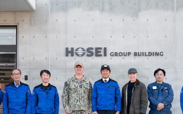 Capt. Fontaine Visits Hosei