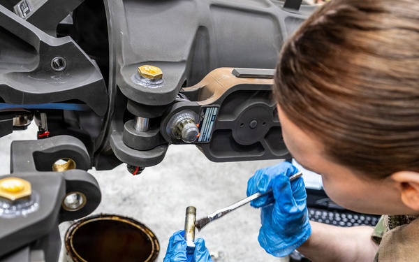 A Day in the Life: AH-64 Attack Helicopter Repairer (15R)