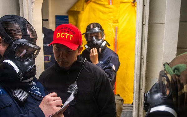 USS Blue Ridge conducts damage control training