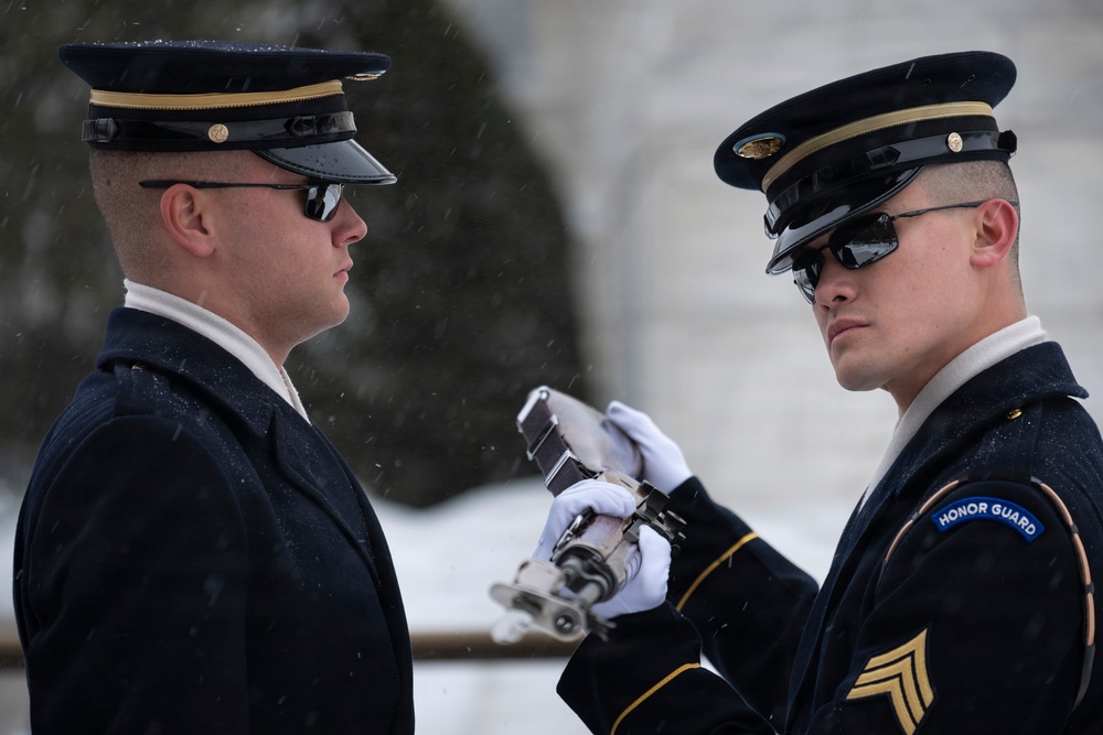 Snow Day 2026: Tomb of the Unknown Soldier