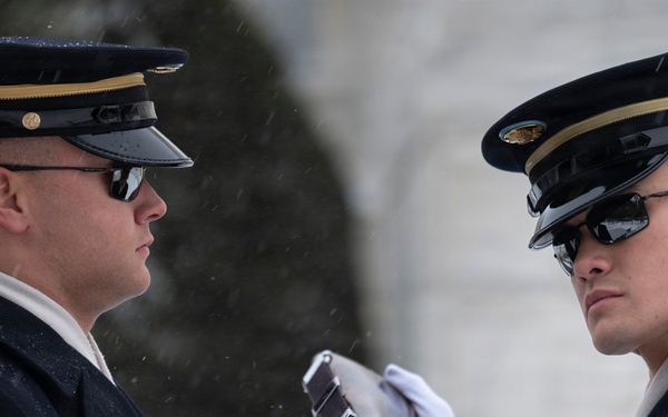 Snow Day 2026: Tomb of the Unknown Soldier