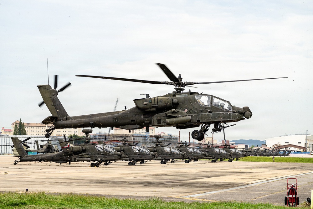 2CAB Prepares for Apache Aerial Gunnery