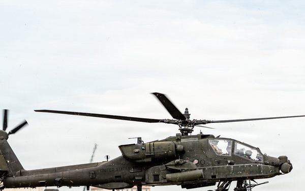 2CAB Prepares for Apache Aerial Gunnery