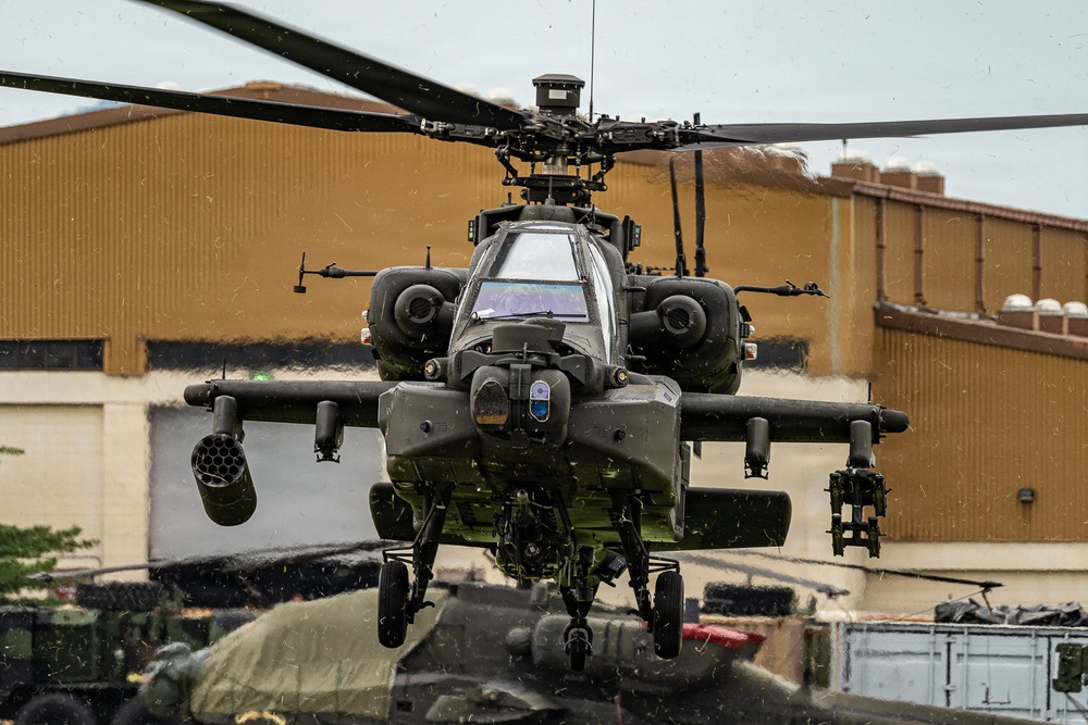 2CAB Prepares for Apache Aerial Gunnery