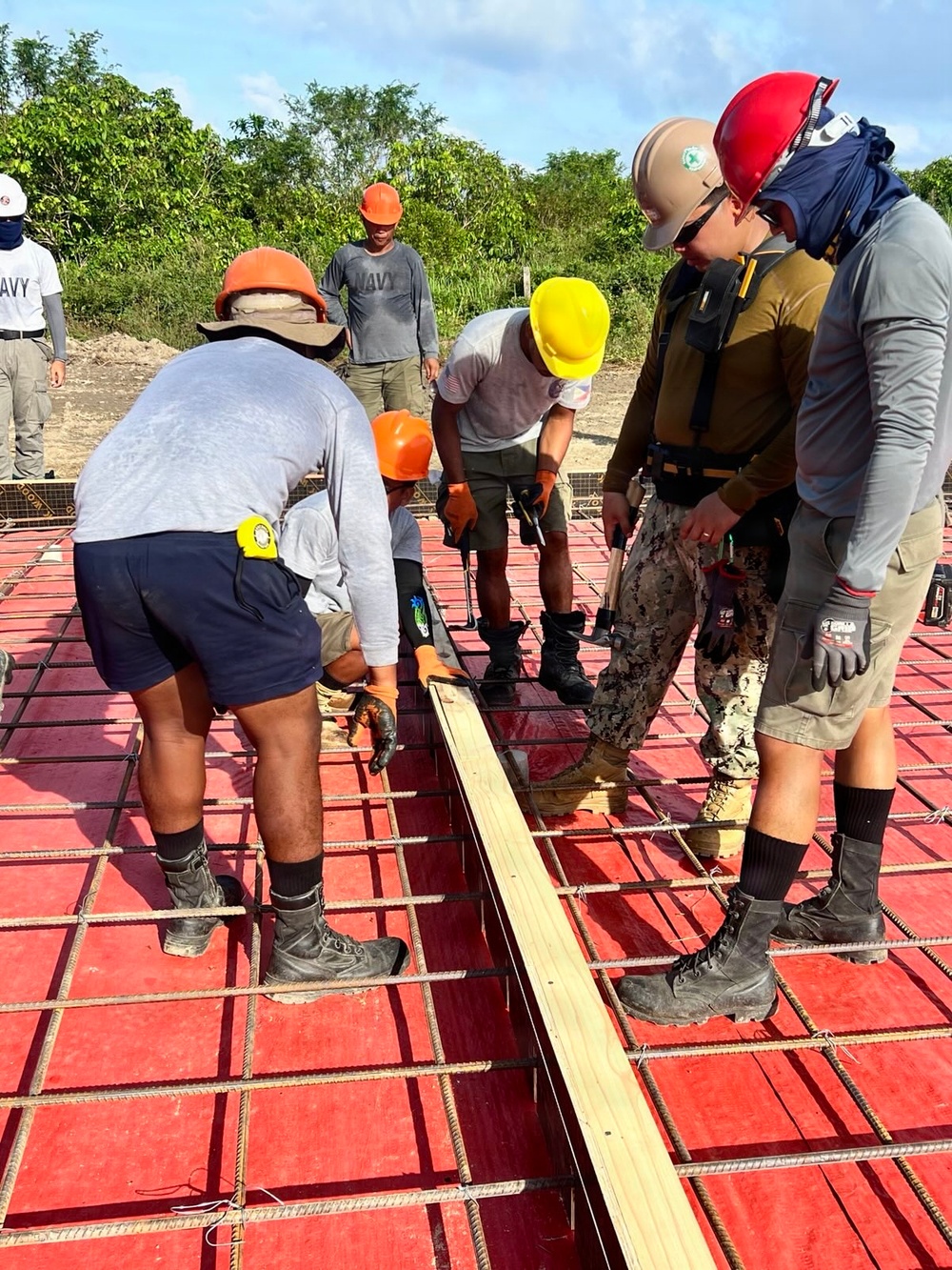 U.S. and Philippine navies construct new helipad during CARAT SAMA SAMA 25