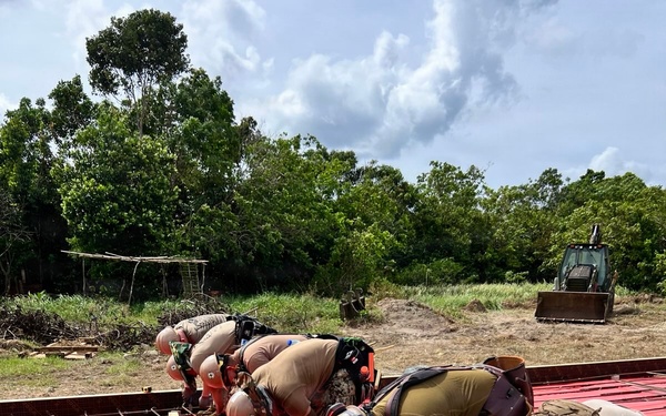 U.S. and Philippine navies construct new helipad during CARAT SAMA SAMA 25