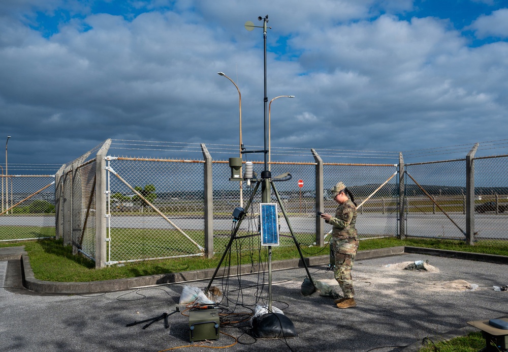 Rain or Shine; 18th OSS Weather Airmen take flight