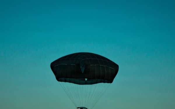 173rd Airborne Brigade conducts an airborne operation at Aviano