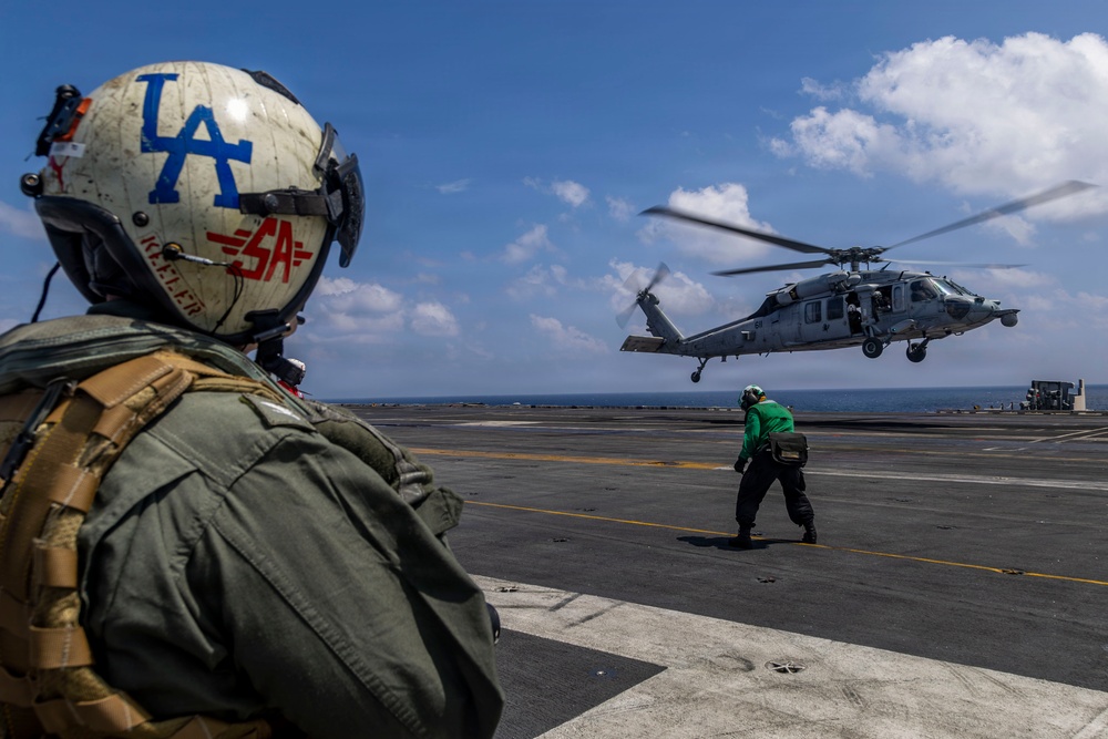 Abraham Lincoln conducts flight operations